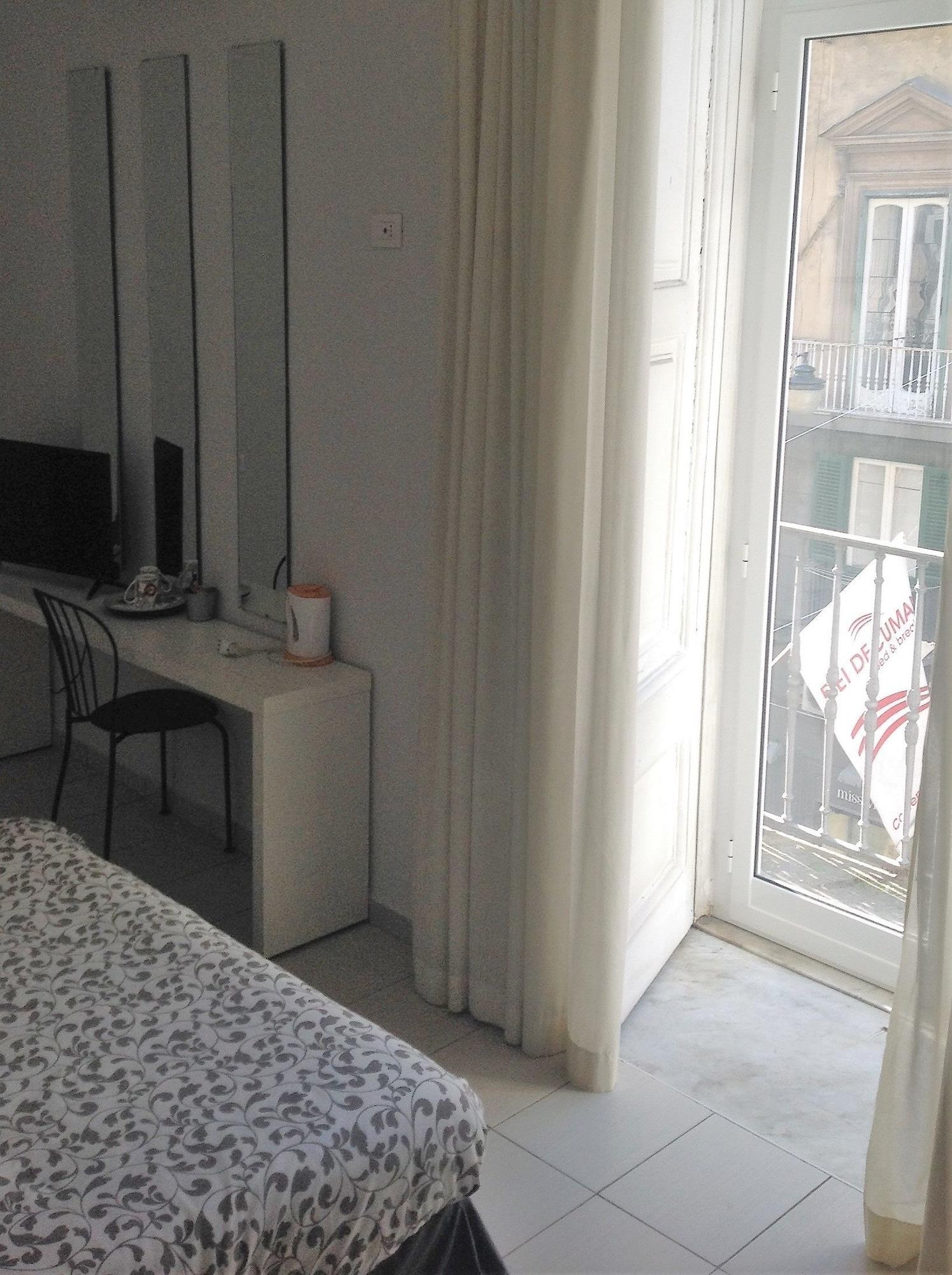 B&B Dei Decumani Napoli Eksteriør bilde