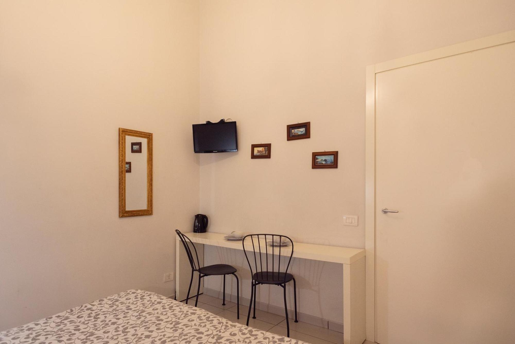 B&B Dei Decumani Napoli Eksteriør bilde